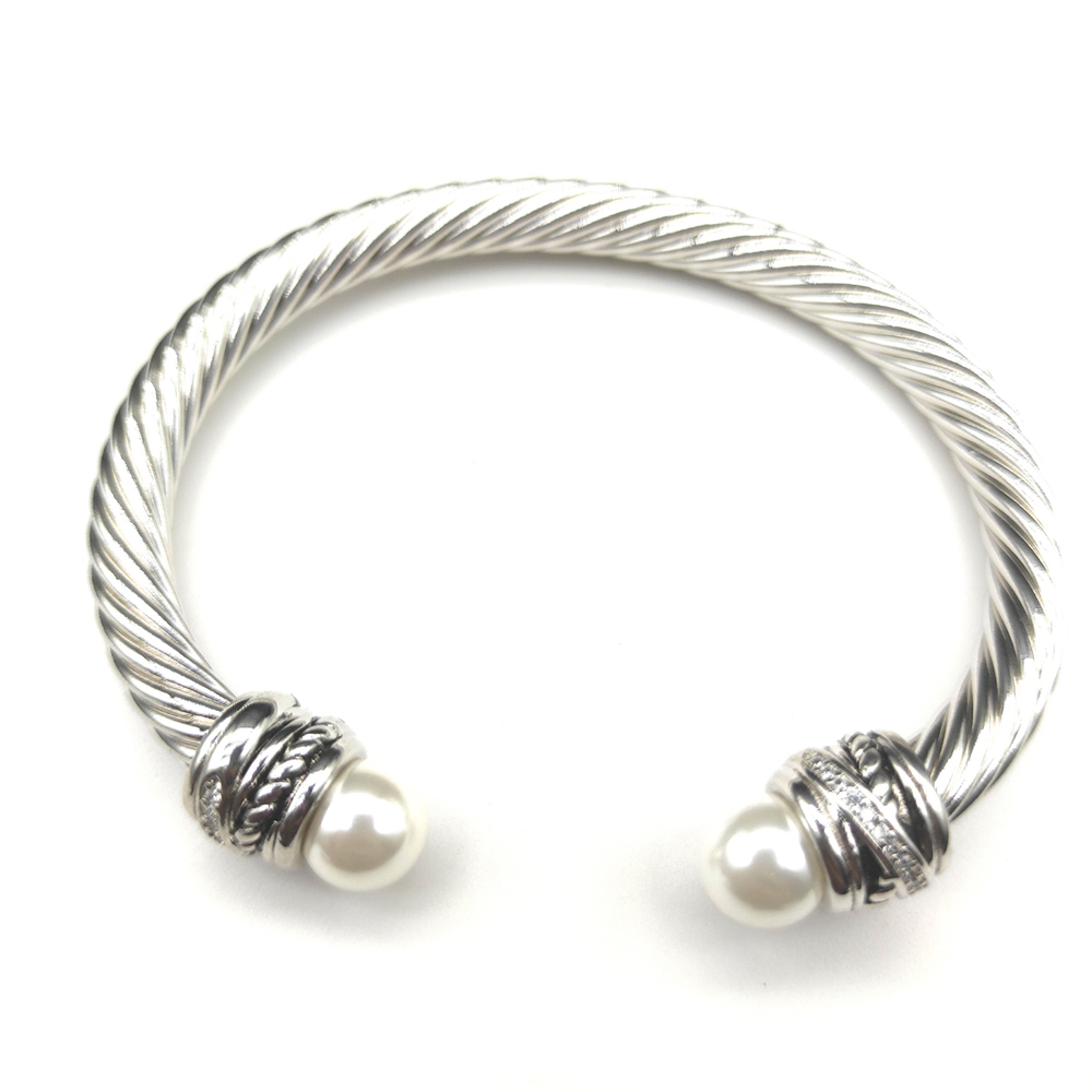 David Yurman 7mm rotating pearl bracelet - Picture 7 of 7